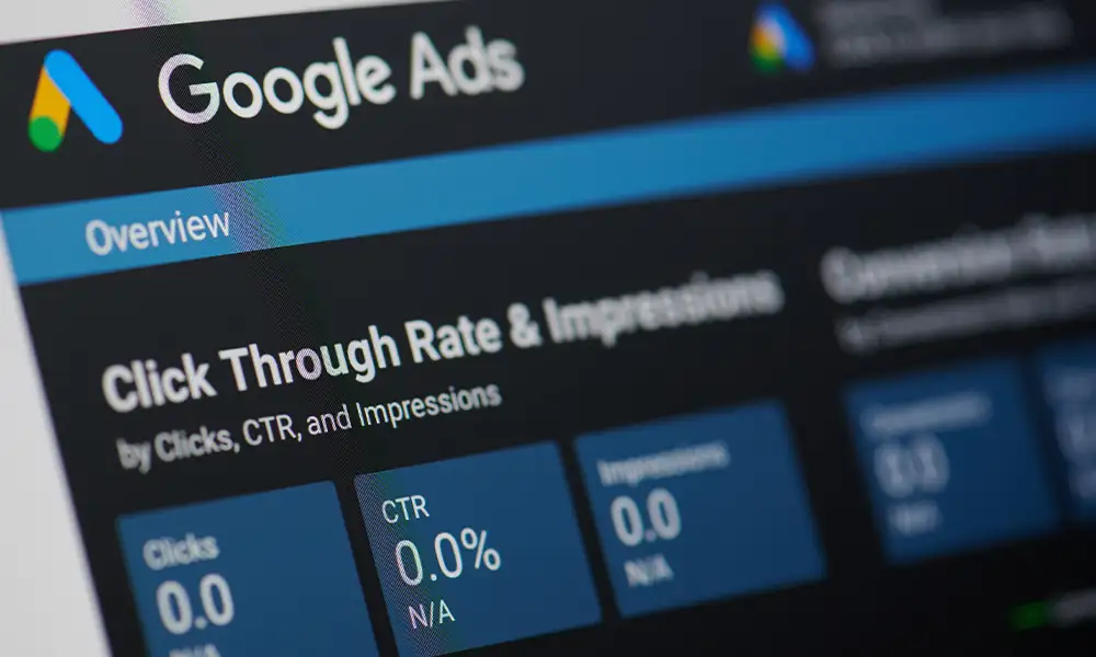 métricas de google ads en ordenador de usuario
